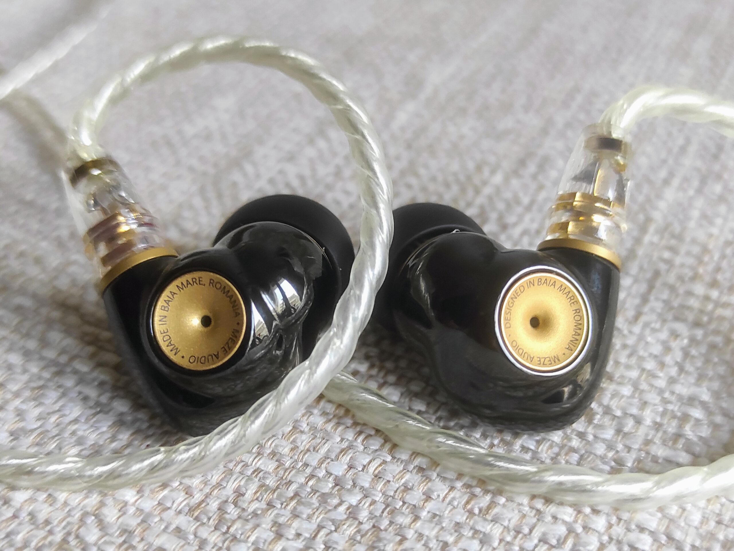 Meze ADVAR Review - Top Audiophile Reviews ➤ DACs | DAPs