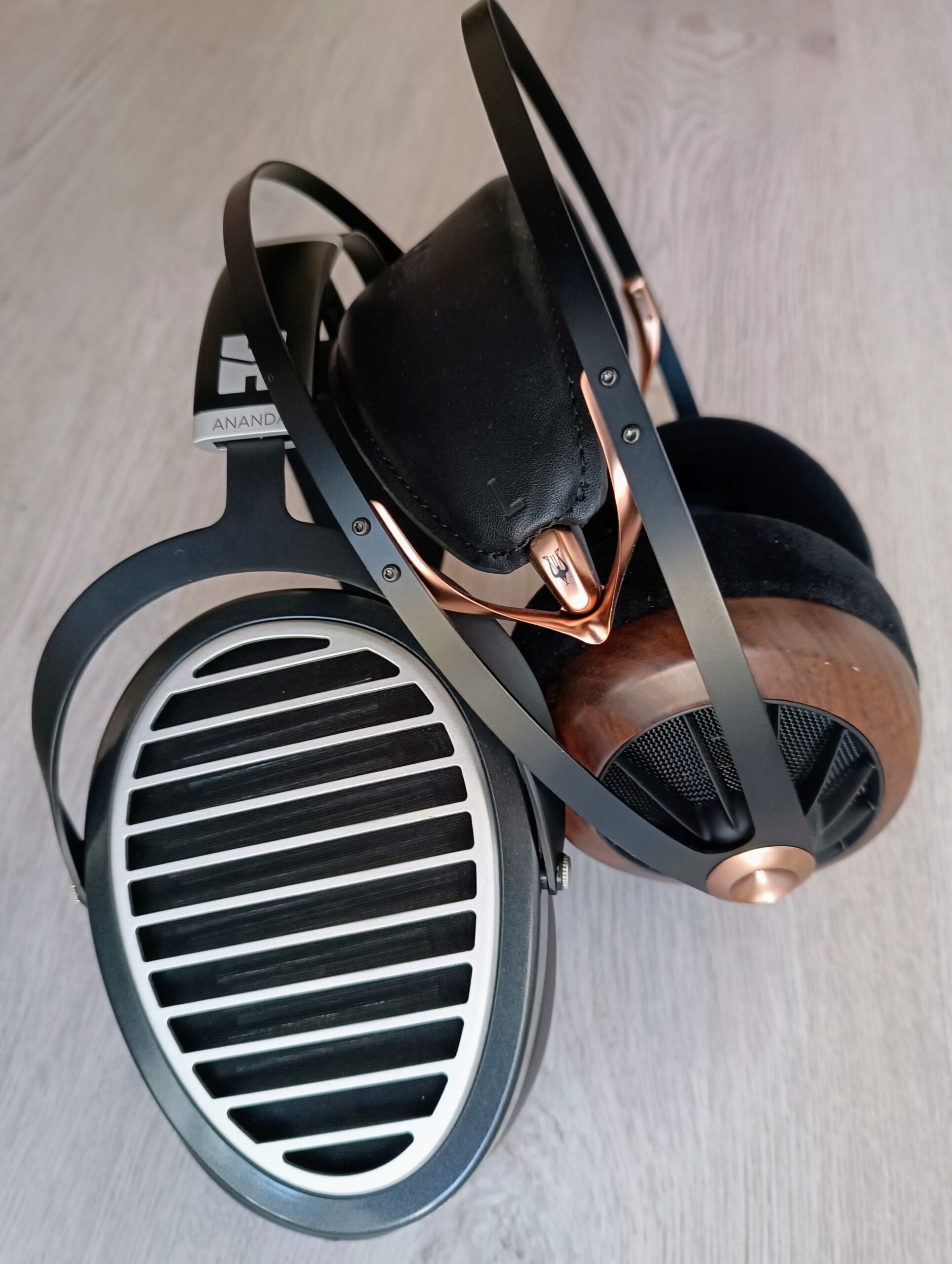 IMG_20230214_152558.jpg HiFiMan Ananda Stealth
