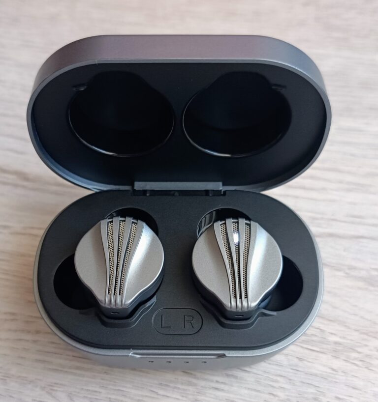 ᐉ FiiO FW3 Review ᐉ Audiophile Reviews — ichos-reviews