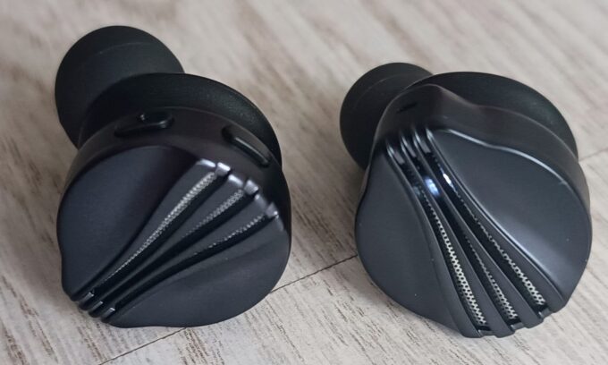 FiiO FW5 Review