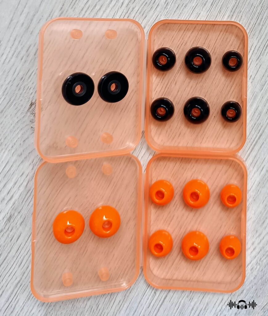 Penon Liqueur ear-tips