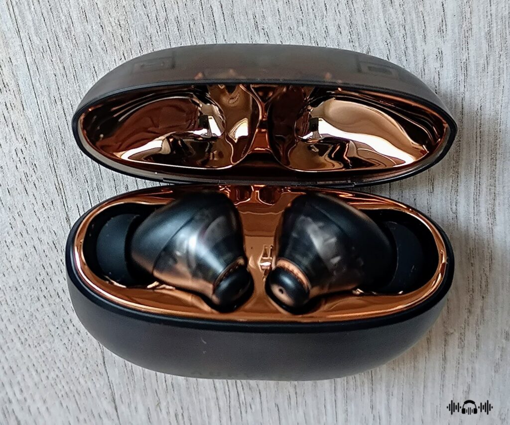 Creative Aurvana Ace 2