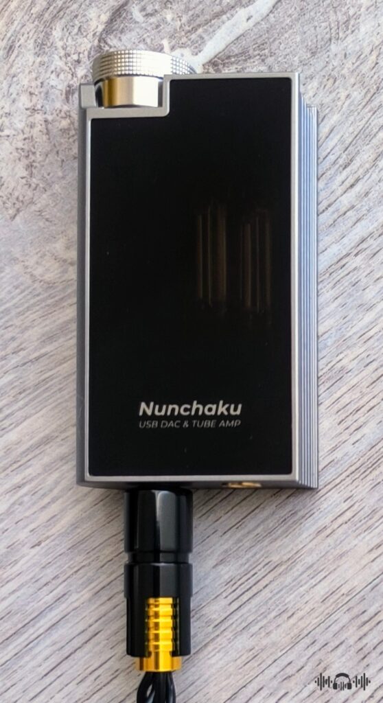 アンプ Nunchaku USB DAC & Tube Amp ibasso-nunchaku-grey_1800x1800